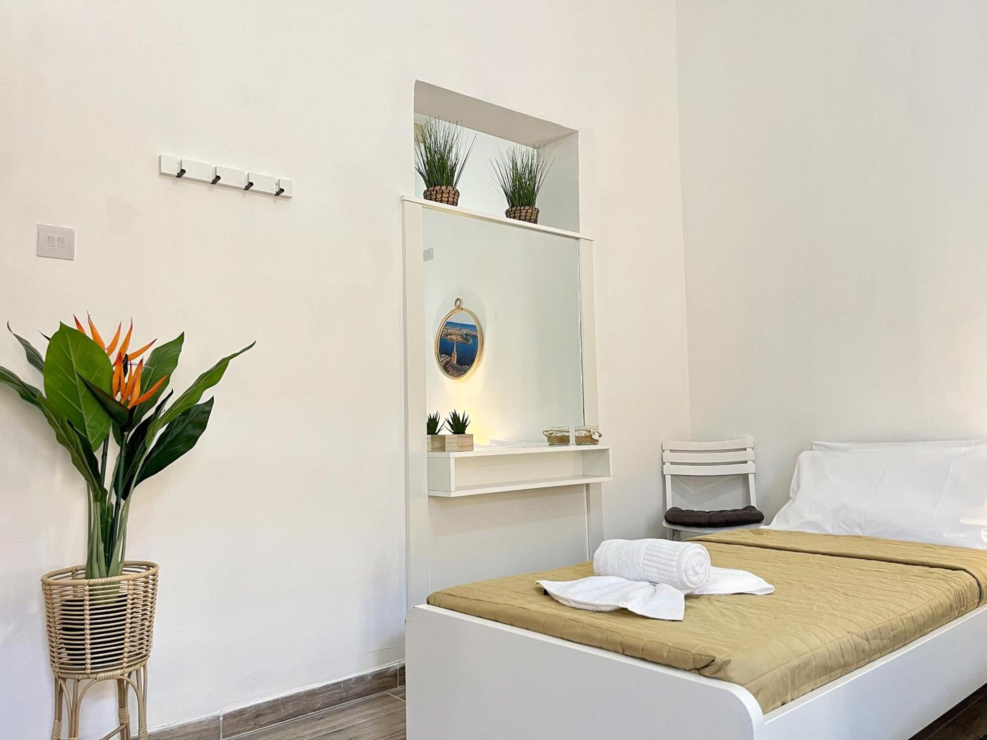 Maria & Matthias - Apartments In Central Of Floriana Екстер'єр фото