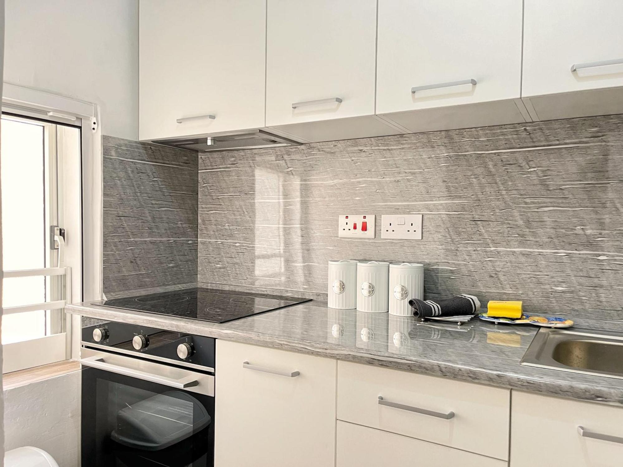 Maria & Matthias - Apartments In Central Of Floriana Екстер'єр фото