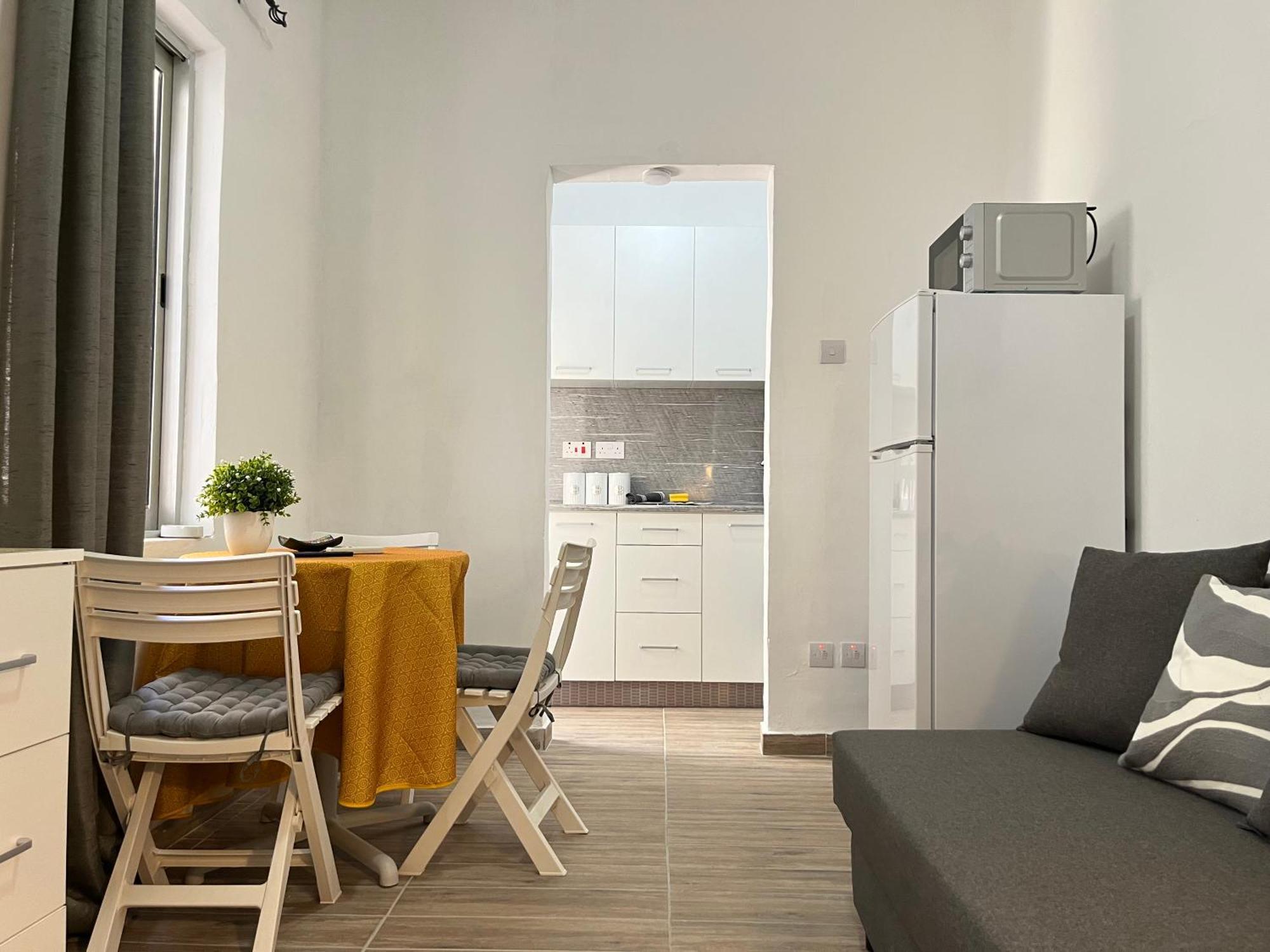 Maria & Matthias - Apartments In Central Of Floriana Екстер'єр фото