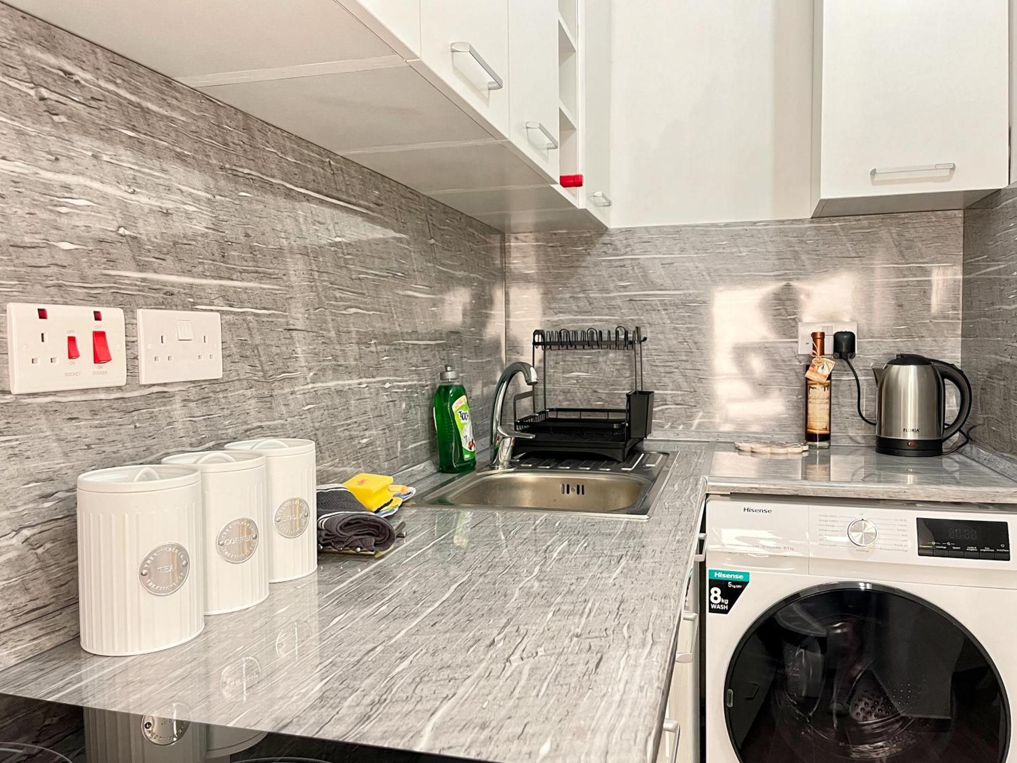 Maria & Matthias - Apartments In Central Of Floriana Екстер'єр фото